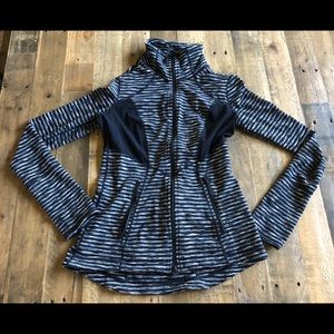 Zella Zip up